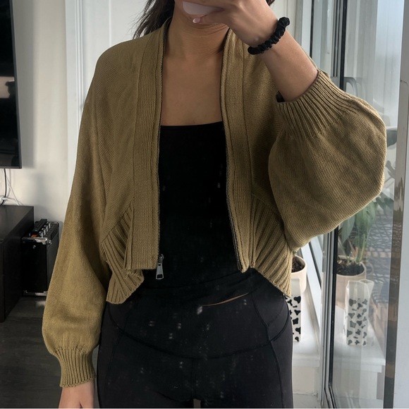 Zip-Up Cardigan - Picture 2 of 4